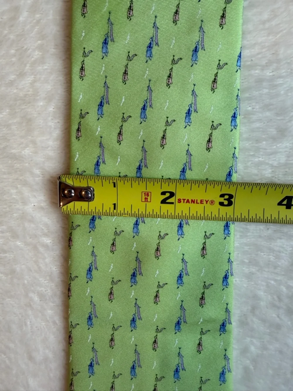Looking Medipark Korean‎ Men's Marching Figures 100% Silk Woven Classic Tie